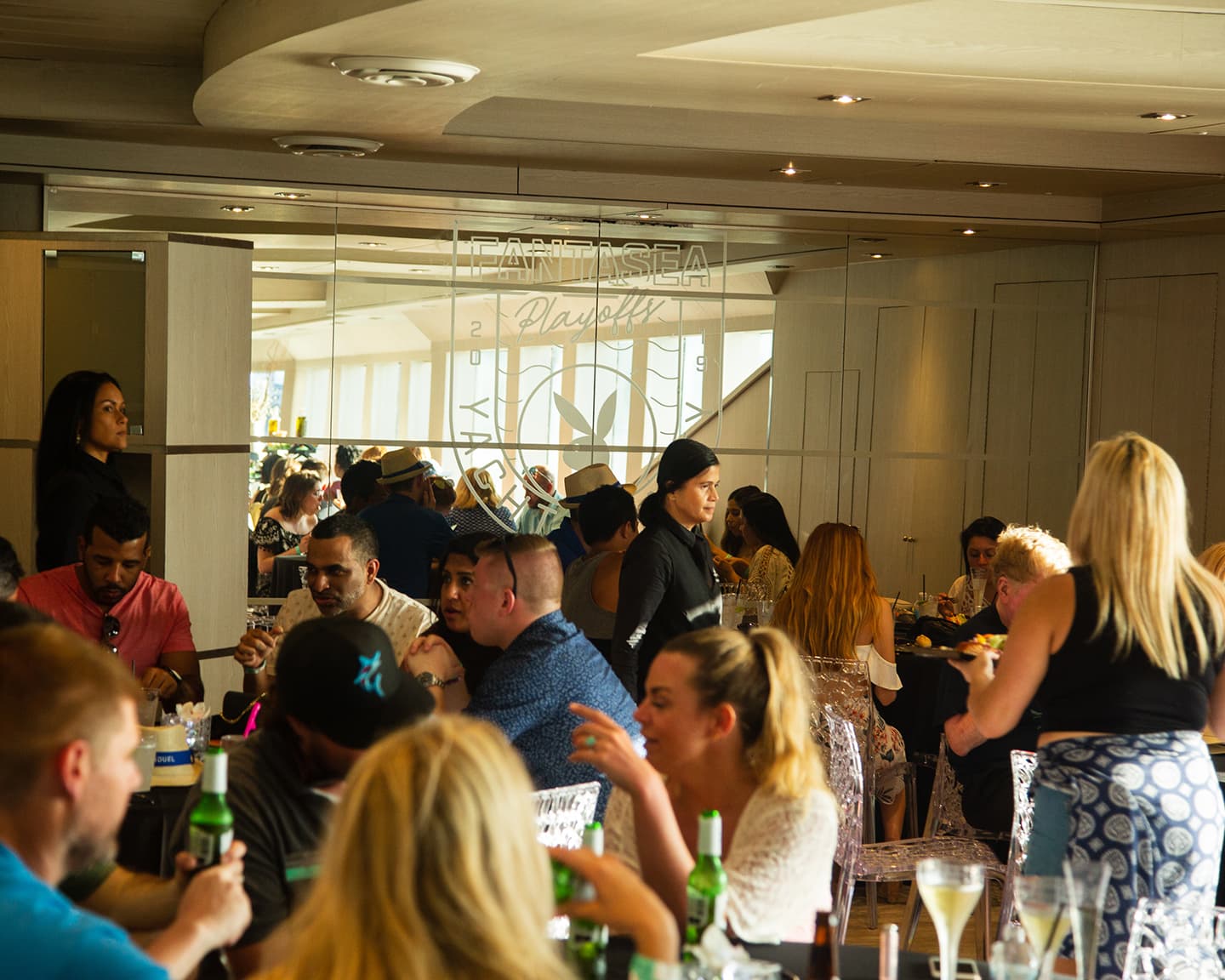 FantaSea heißt die Playboy Party zum Start der NBA PlayOffs