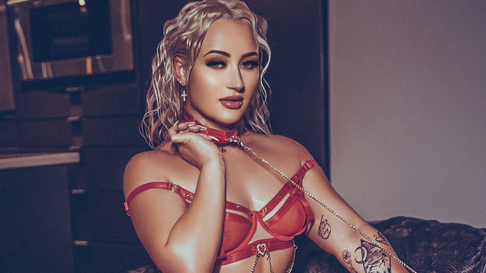 Wie Paige Jade ihren Valentinsschwarm verwöhnt