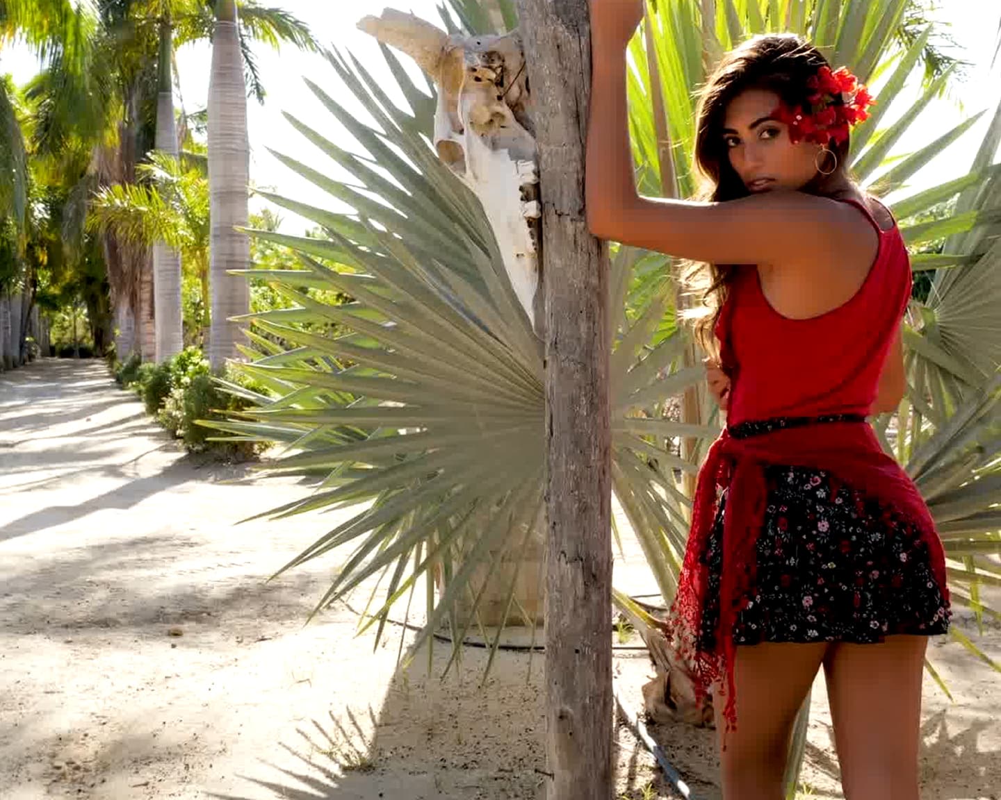 Playboy Newcomer (Katherinne Sofia): Laufe mit der zauberhaften Newcomerin Katherinne Sofia durch...