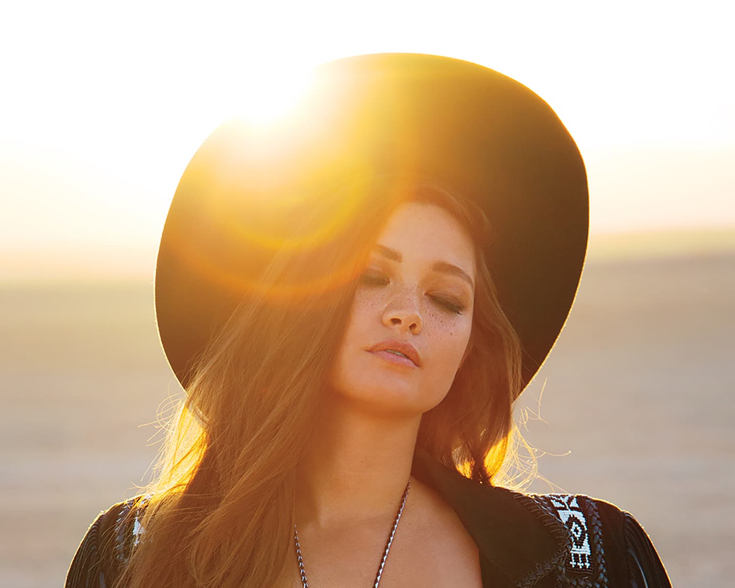 Erkennst Du in unserem Playboy Playmate des Monats Januar 2019, Chelsie Aryn,...