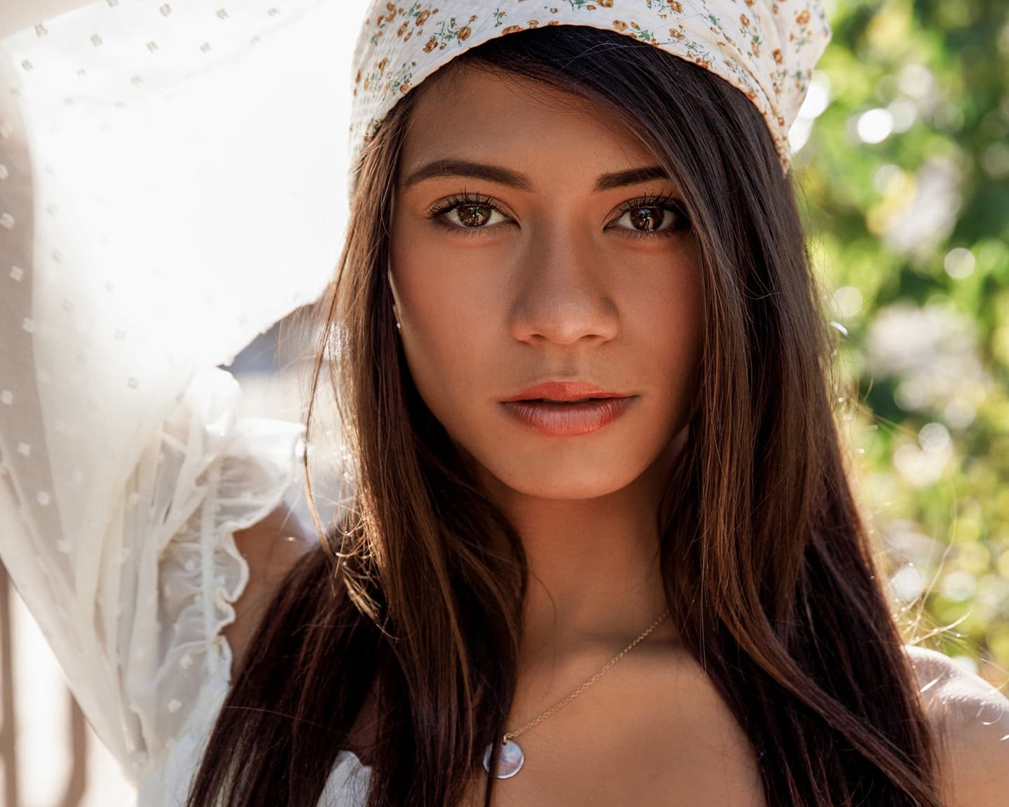 Playboy Muses (Hannah Le in Relaxing Ranch): Travel to Mexico with Hannah...