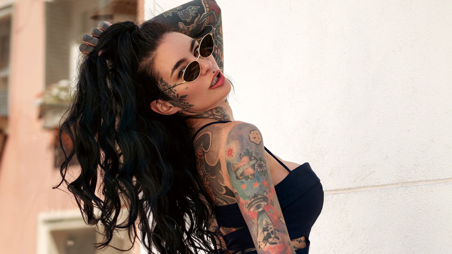 Playboy Club Model Lucia verrät ihre Ziele für das neue Jahr