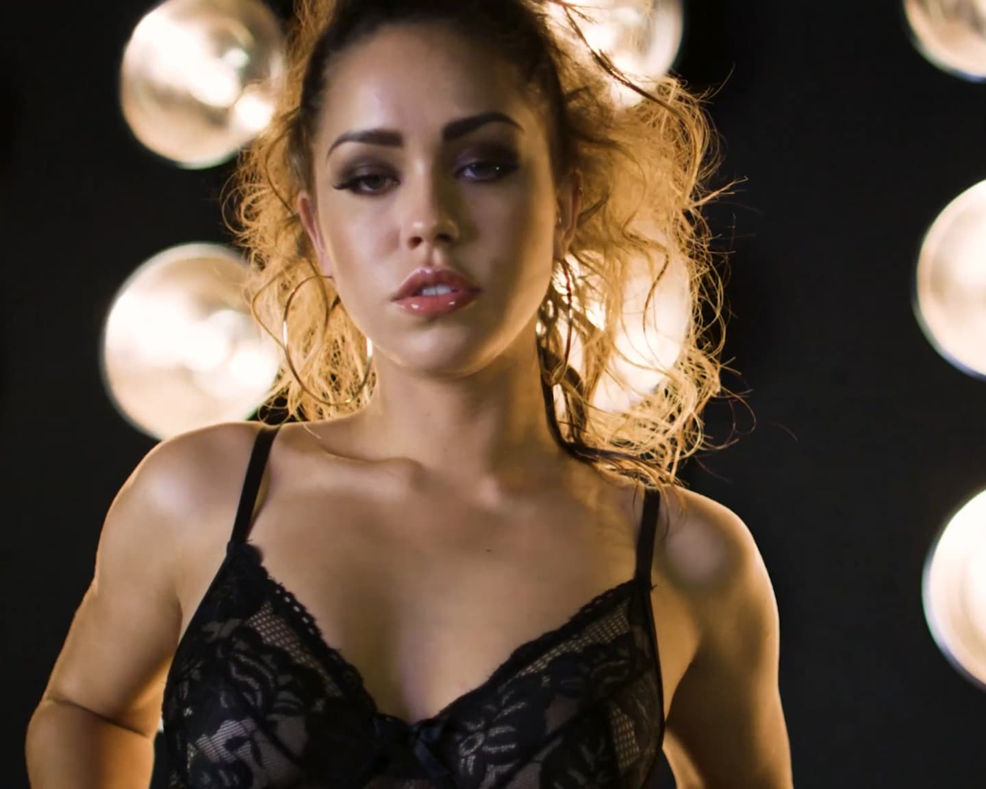 Playboy Muse (Alina Lopez): Alina Lopez ist eine Naturgewalt! In diesem verrückten...