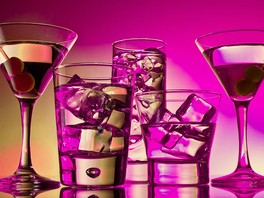 Wie man trinkt und trotzdem seine Sommerkörperziele erreicht