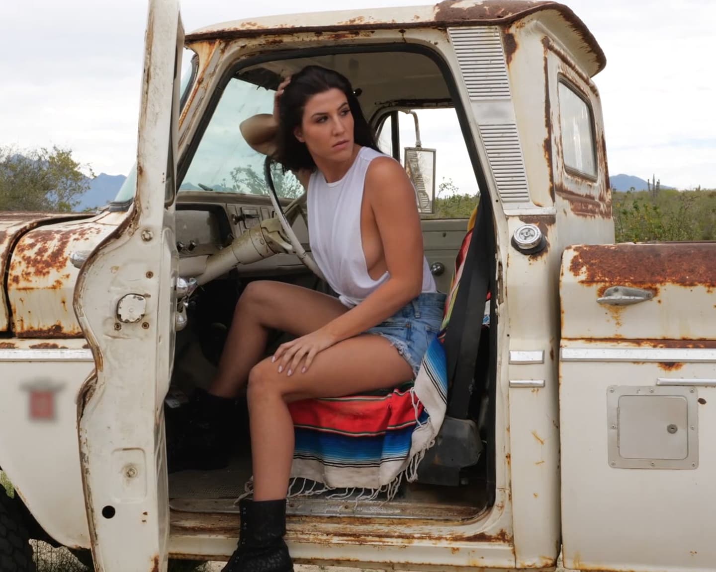 Playboy Muse (Carmen Nikole): Für ihr drittes und letztes Set als April-Playboy-Muse...