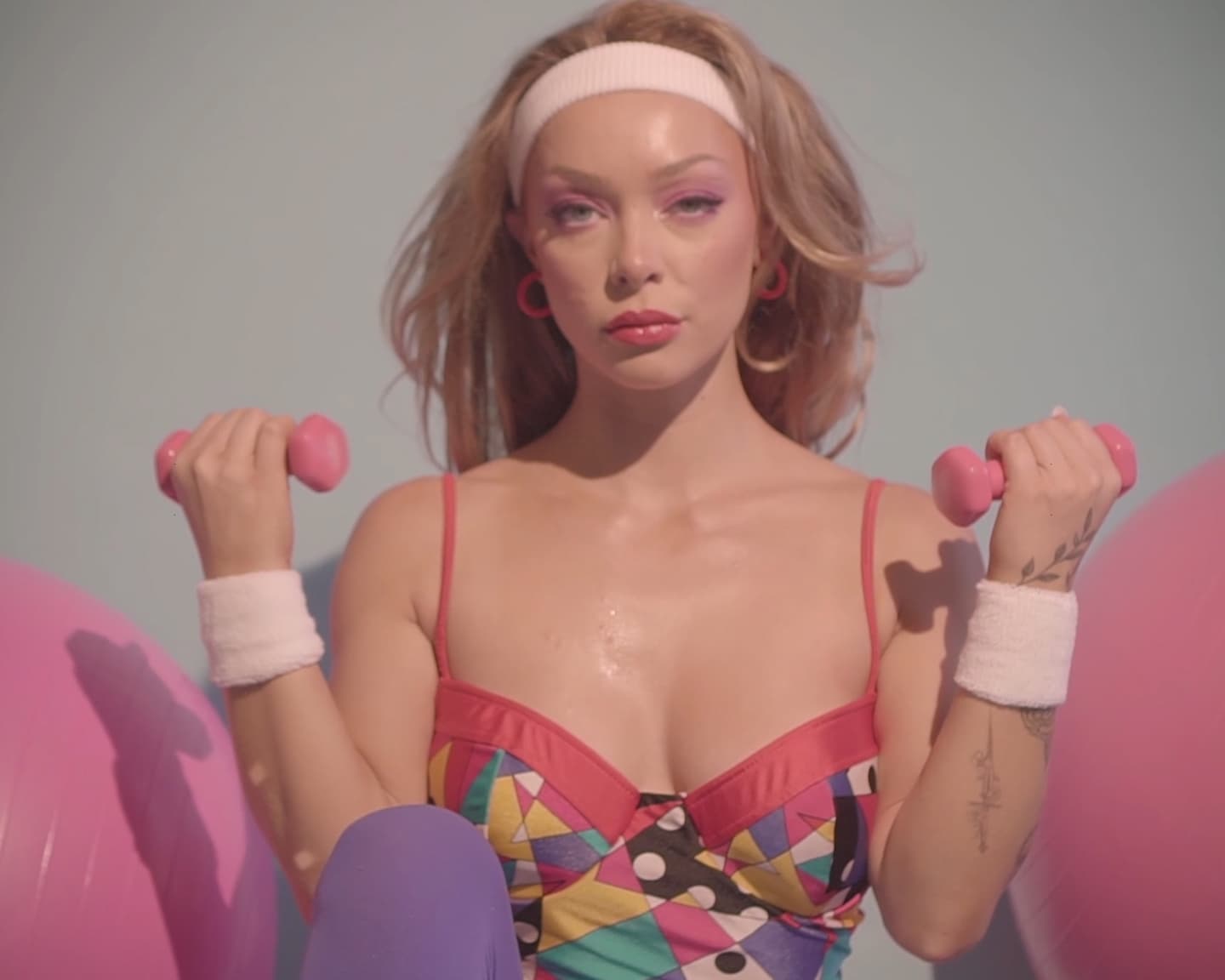 Playboy Muses (Aubrey Destremps in Let's Get Physical): Wir gehen mit Aubrey...