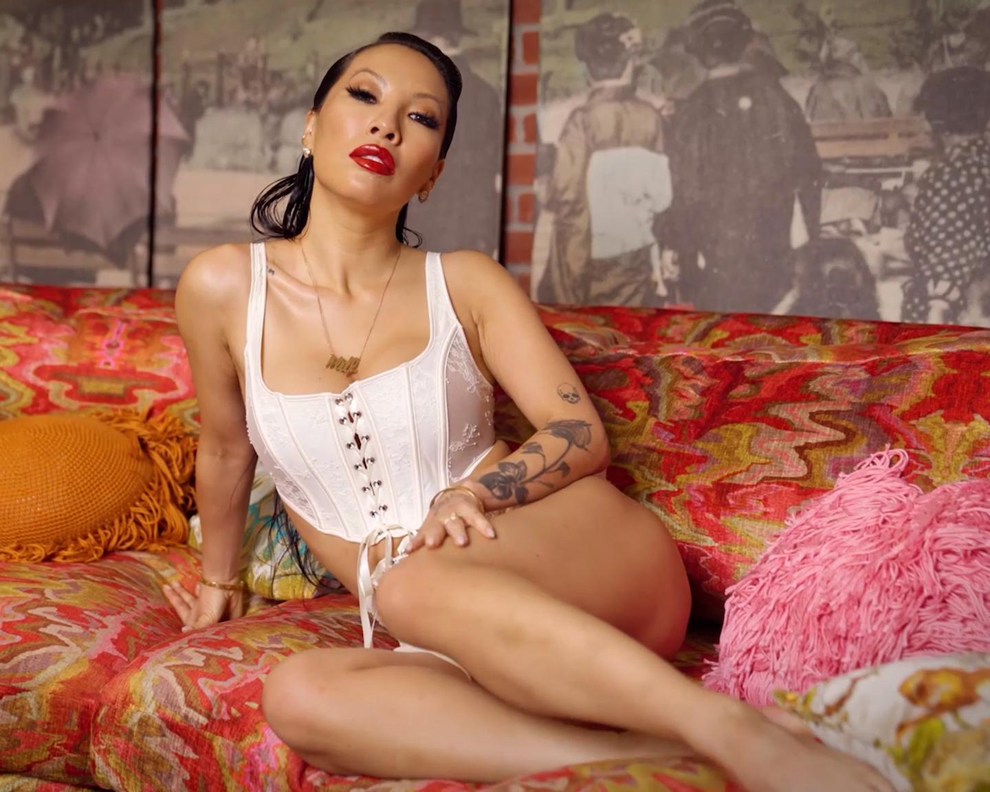 Asa Akira in Steal the Moment
