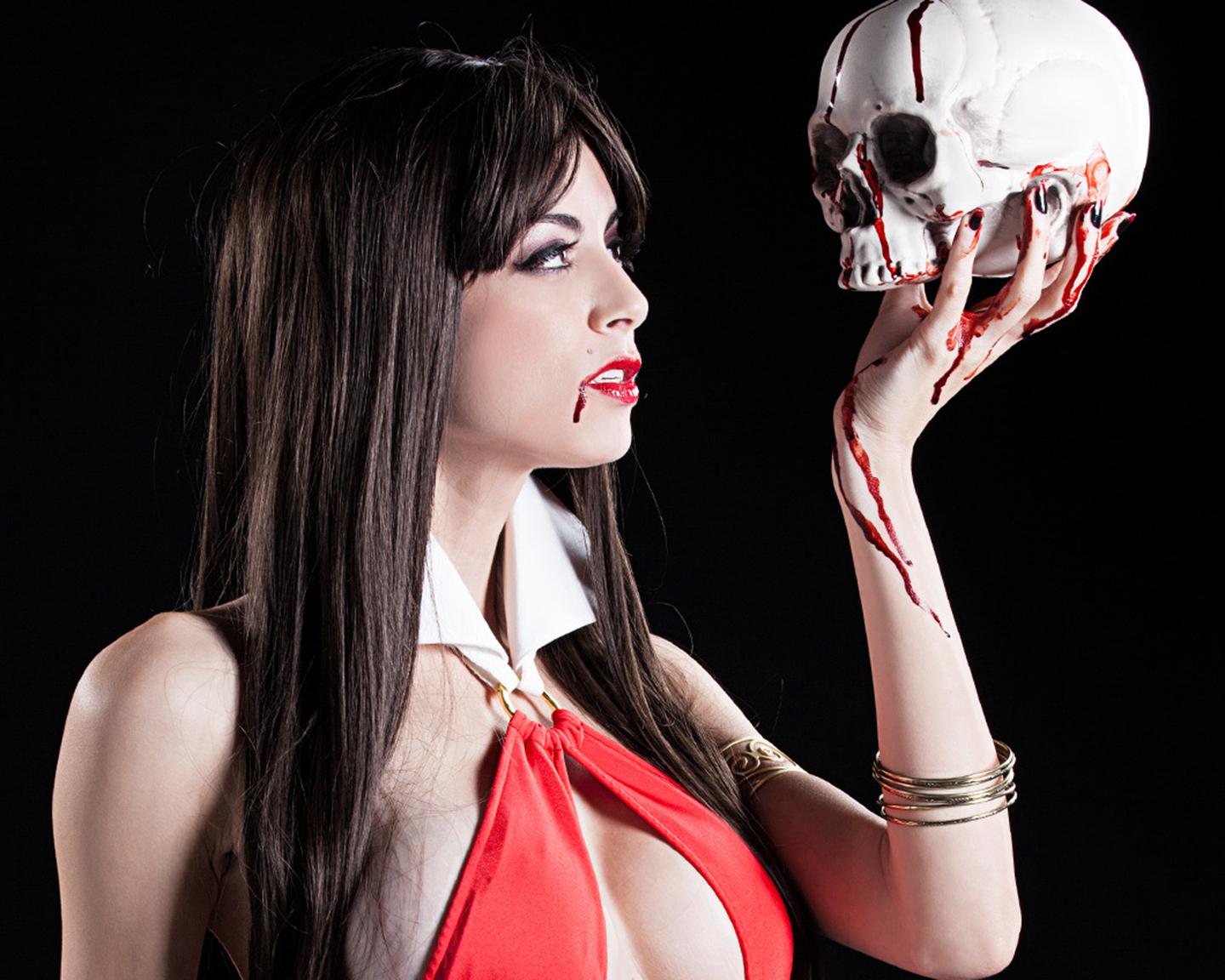 Sein oder nicht sein, Shakespeare fragt und Playboy antwortet... Halloween 2018 und Du bist dabei.