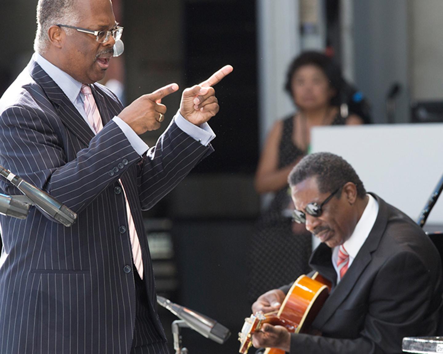 Mit der Band The Legendary Count Basie Orchestra hat das Playboy Jazz Festival 2018 ein absolutes Highlight auf die Bühne bekommen