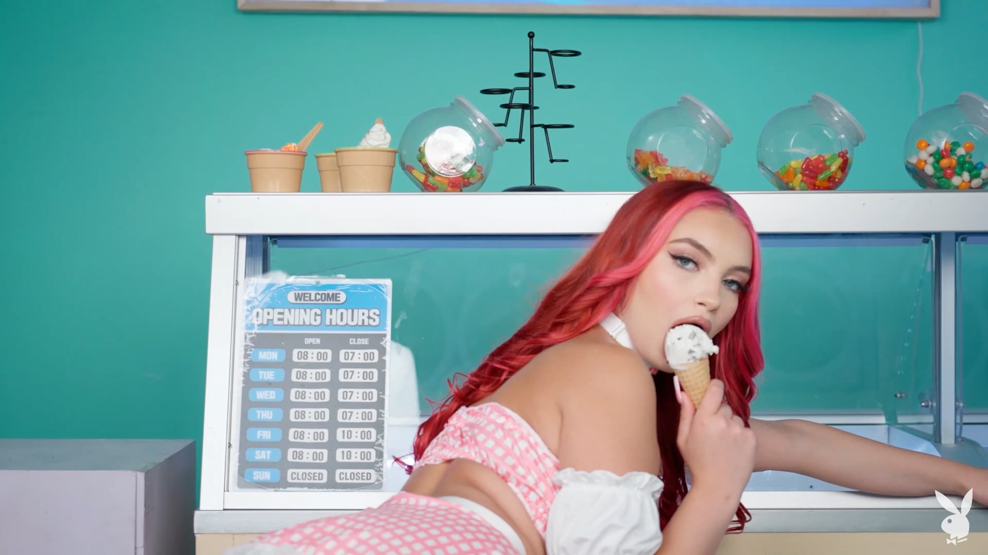 Mackenzie Holmes in Sugar High