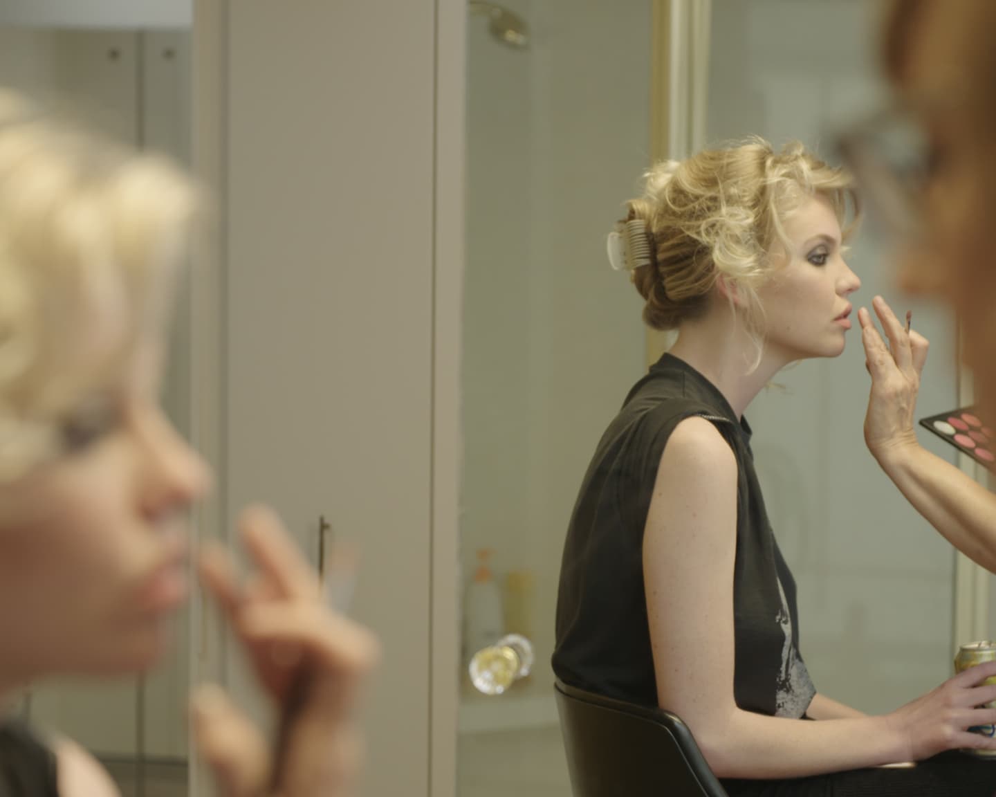 Playboy Playmate (Kayslee Collins): Komm mit hinter die Kulissen zum Playboy Shooting und unserem zauberhaftem Playmate des Monats Februar 2015 Kayslee Collins.