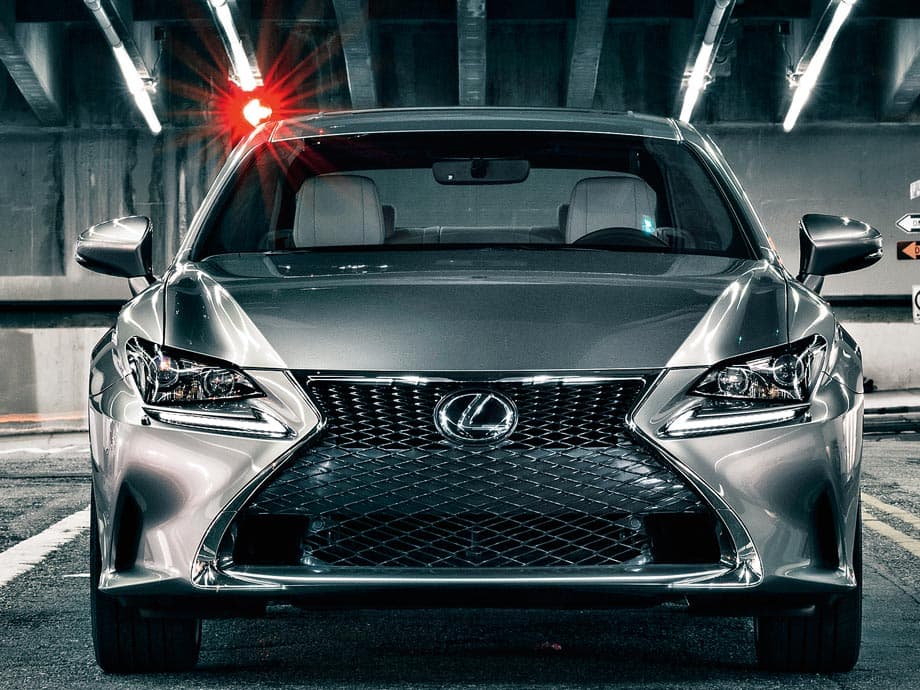 Lexus wagt mit dem neuen Lexus RC F 2015 ein Comeback
