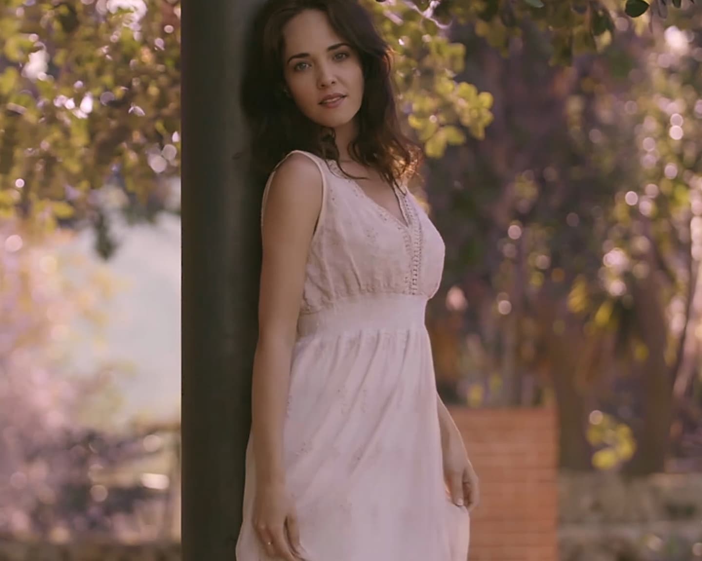 Playboy Newcomer (Bianka Helen): Ein Sommer in den 20ern, wie stellen wir...