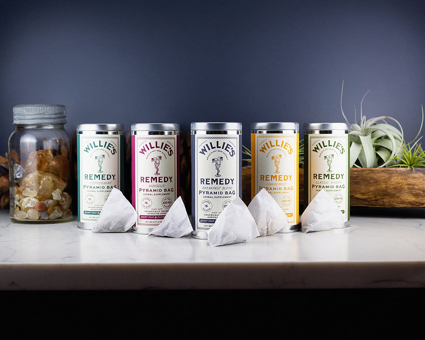 Playboy Drugs & Leisure: Willie Nelson’s Vision for the Future of Hemp...