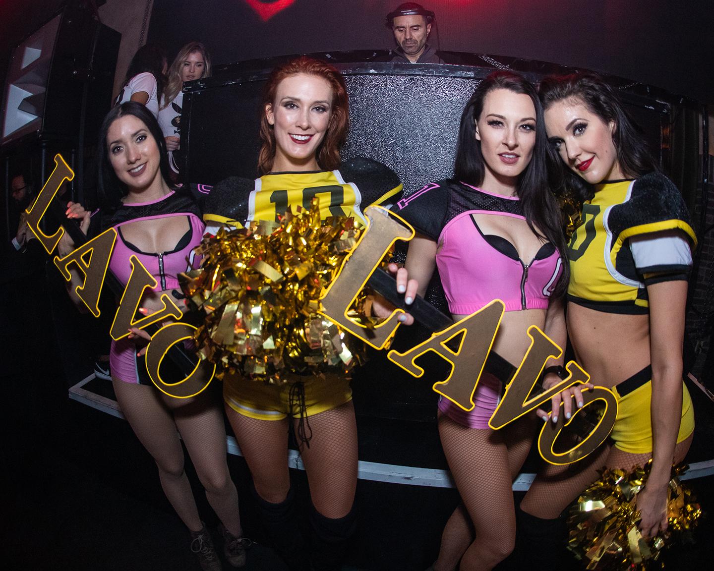 Die Musik, die heißen Ladies, alles stimmt im LAVO / Las Vegas bei den legendären Playboy Parties