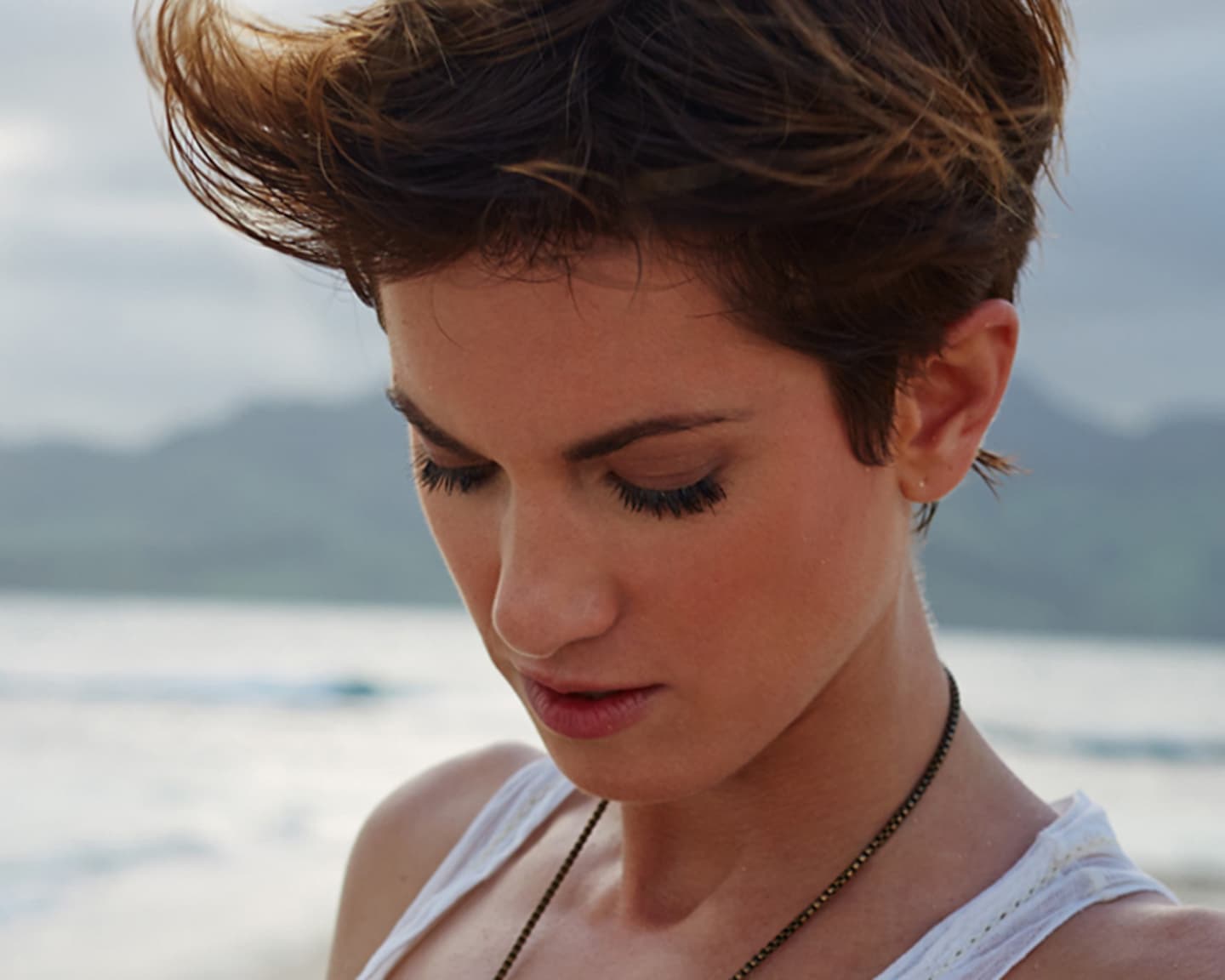 Bei sanfter Brise und Meeresrauschen, da fühlt sich Isabell Horn (bei GZSZ...