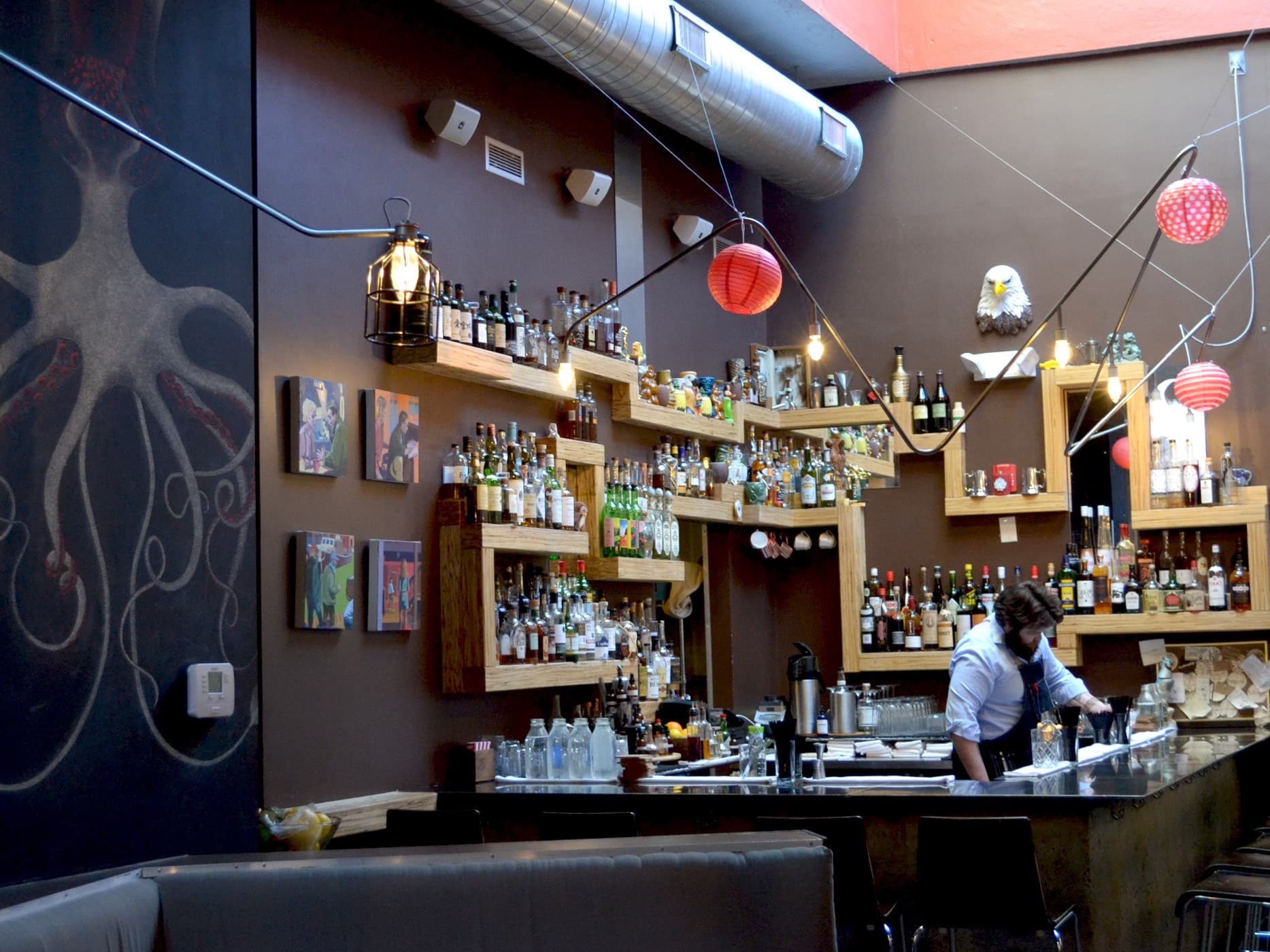 Bars, die wir lieben: Backbar, Somerville, Massachusetts