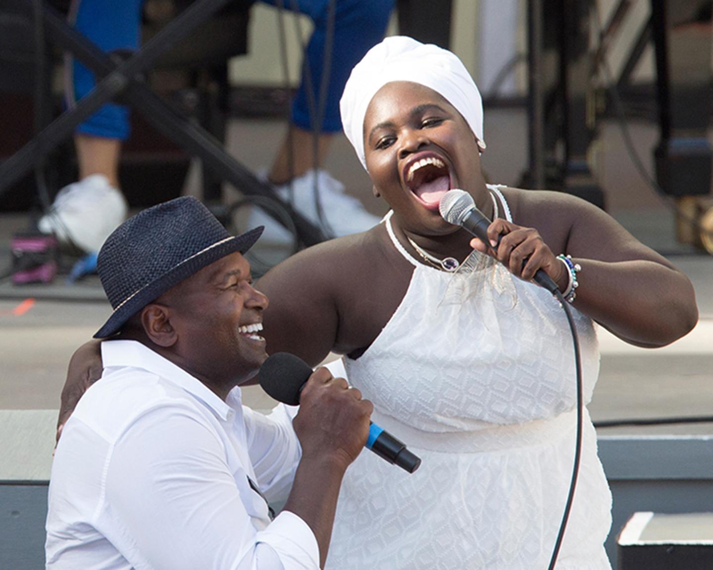 Dayme Arocena hat eine wahnsinnig kraftvolle Ausstrahlung und zeigt dieses hier beim Playboy Jazz Festival 2018