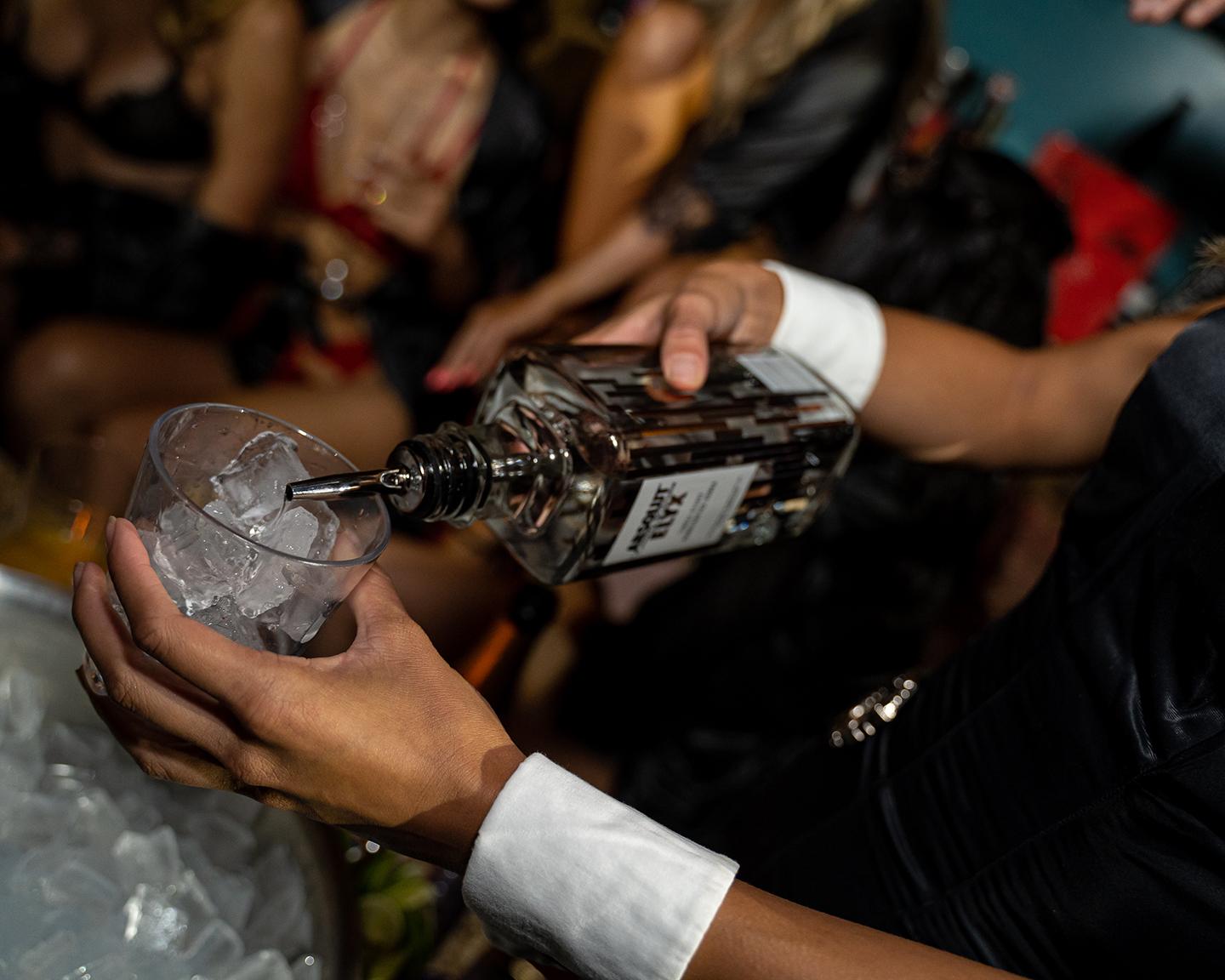 Playboy Midsummer Nights Dream - Einmal Wodka auf Eis!