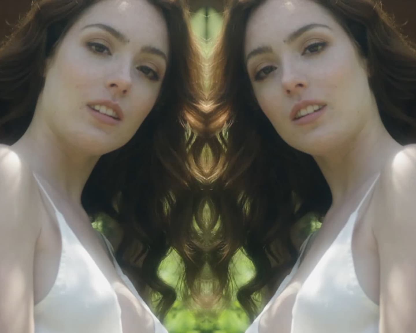 Playboy Playmate (Sophie O’Neil): Sophie O’Neil sonnt sich in der kalifornischen Sonne...