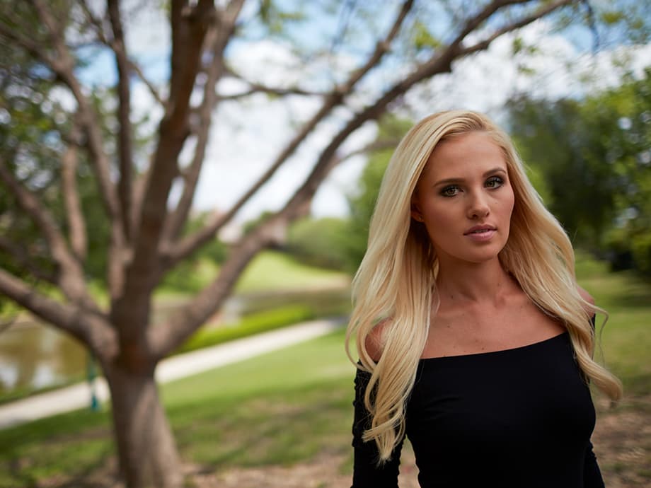 Tomi Lahren spricht exklusiv mit dem Playboy nach ihrem Ausbruch aus der...