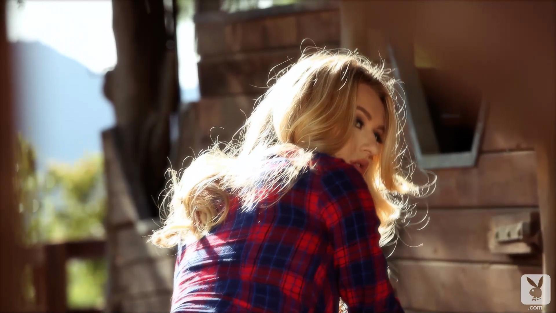 Remastered - Natalia Starr in Giddy Up!