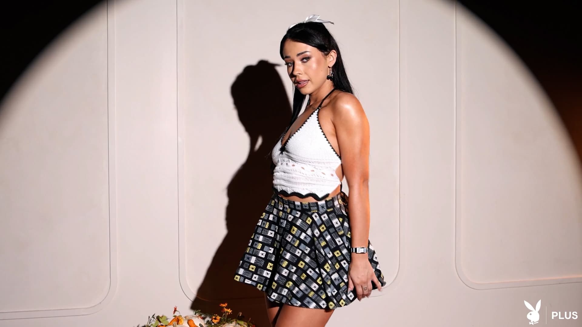 Beca Barbie in Thanksgiving-Spread