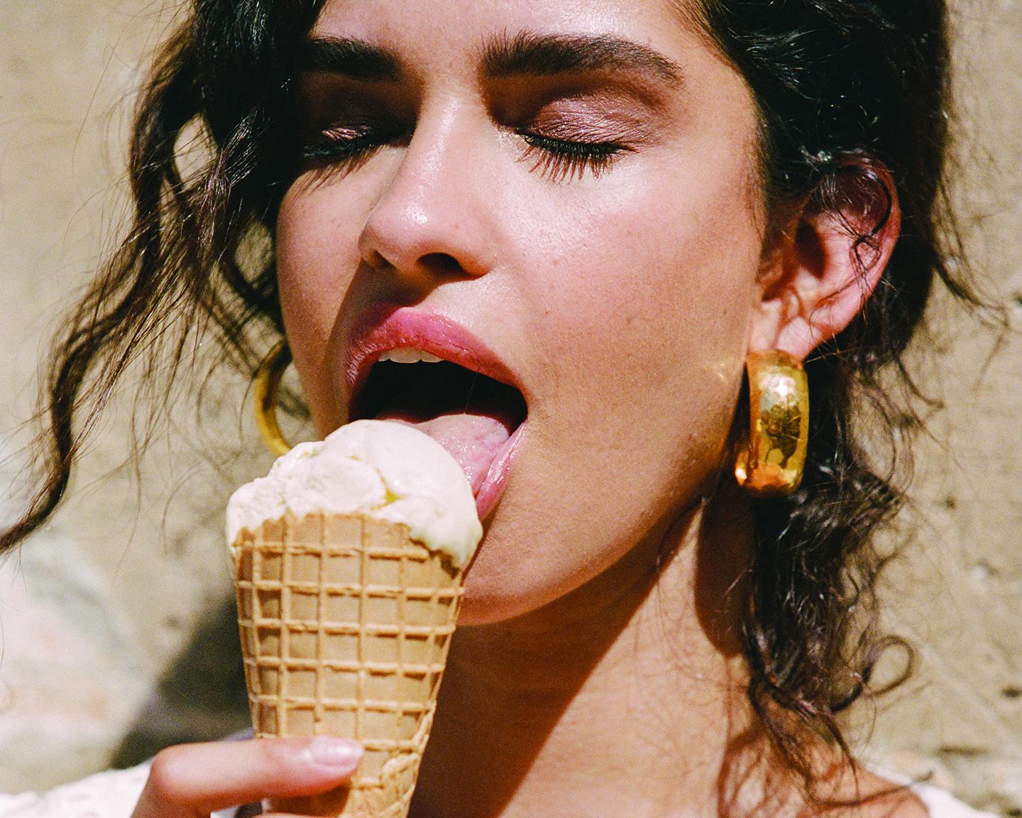 Playmate October 2019 (Hilda Dias Pimentel): Miss October 2019, Hilda Dias Pimentel is effortlessly beautiful. A gorgeous brunette model, Hilda hails from Victoria, Brazil but is now based in New York City. Snacking on ice cream, riding with the top down, and reading, Hilda poses elegantly as the photographer, Ali Mitton captures her.