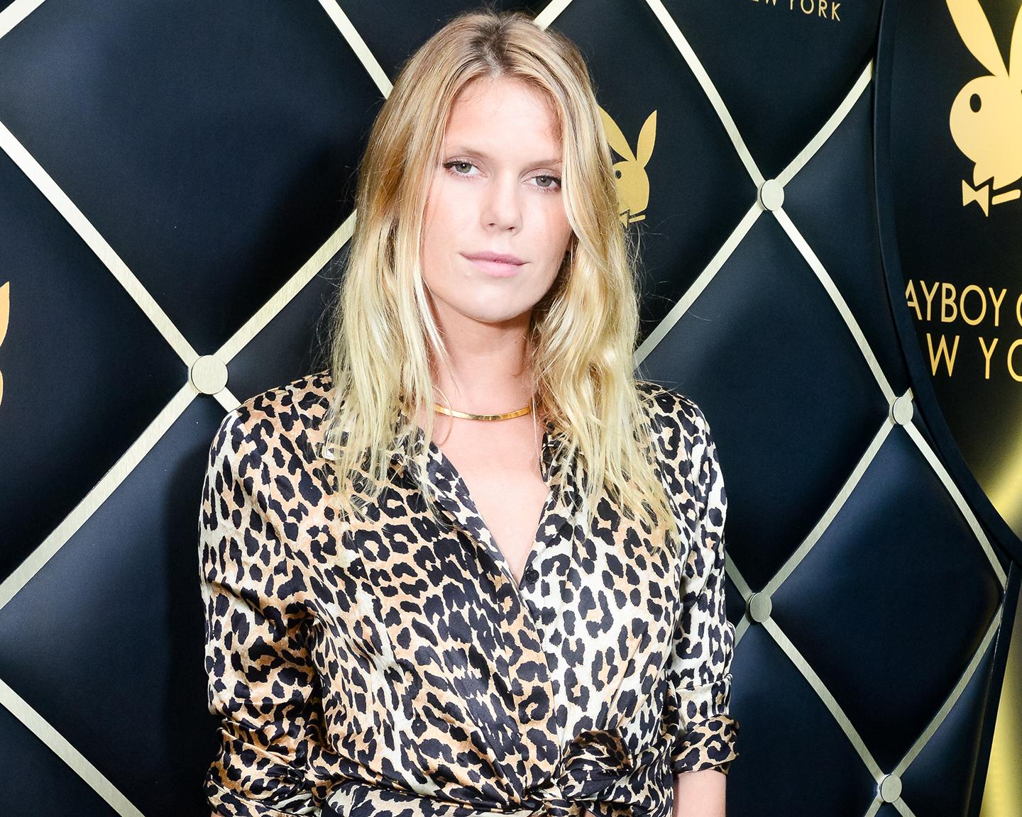 Man sieht ihr es (zum Glück?) nicht an, aber Alexandra Richards ist keine geringere als die Tochter von Stones Legende Keith Richards