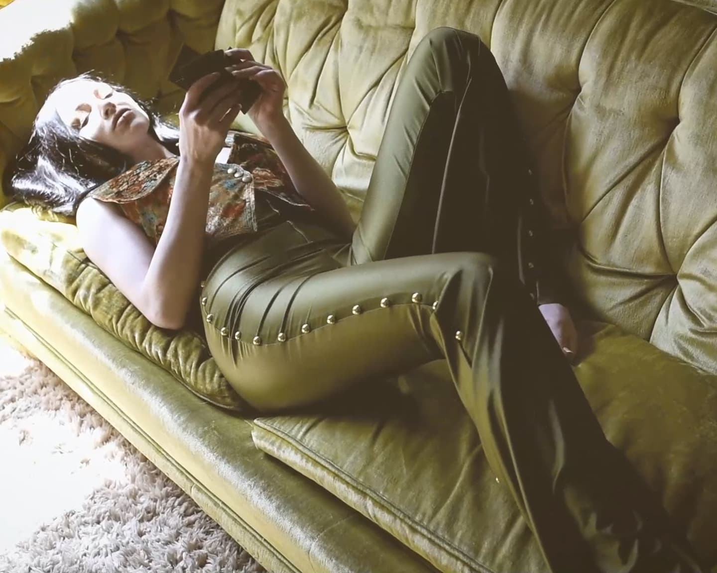 Playboy Muses (Carissa White in Vintage Dream): Carissa White kehrt zum ersten...