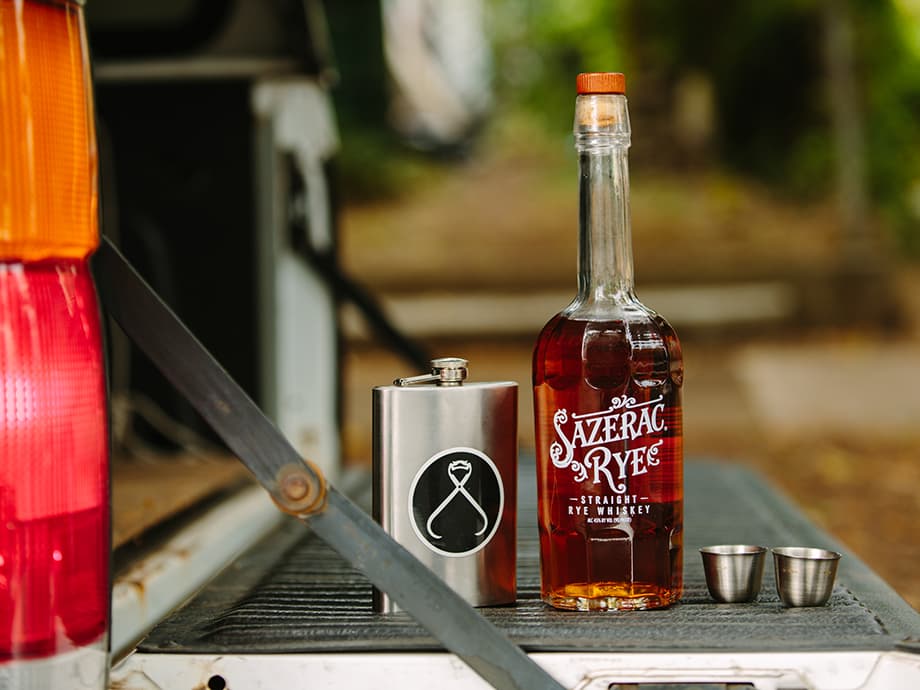 Meistern Sie diesen Cocktail für Ihre nächste Feierabendflasche