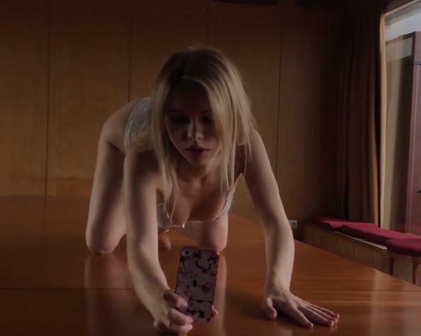 Playboy International (Aleksandra Smelova): Aleksandra ist mit ihrer blonden Mähne und ihren...