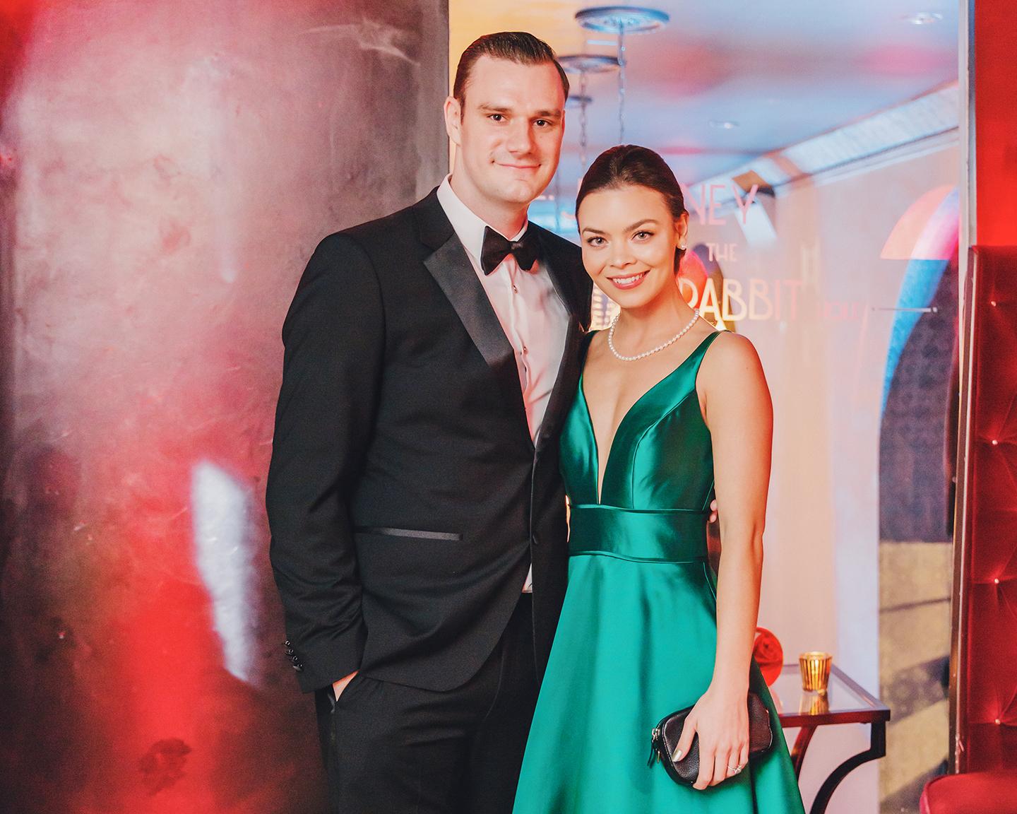 Cooper Hefner lädt ein zur großen Silvester Feier von Playboy im Geiste seines Vaters.