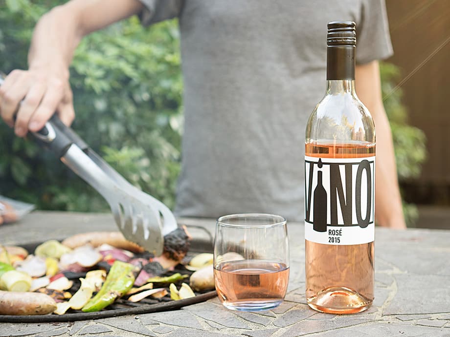 Leute, es ist völlig okay, Rose zu trinken