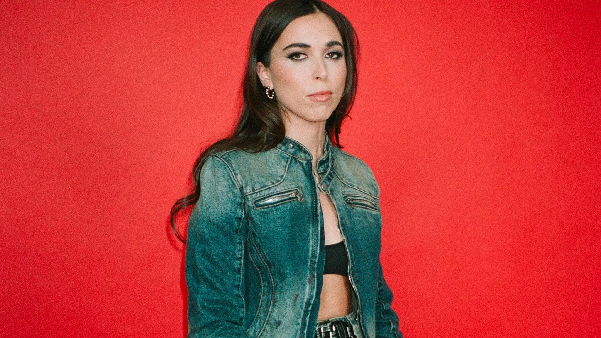 DJ Zoe Gitter wird geehrt, Teil der Popmusikgeschichte zu sein