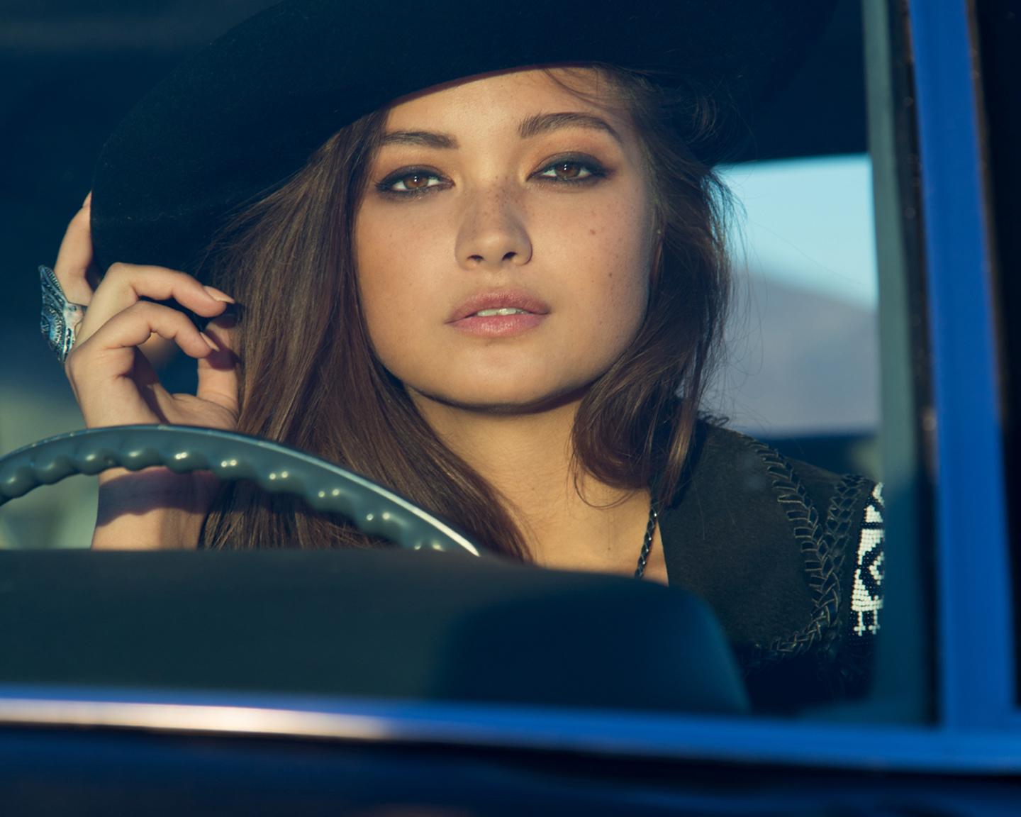 Playboy Chicks on Wheels - Gute Fahrt, Chelsie Aryn