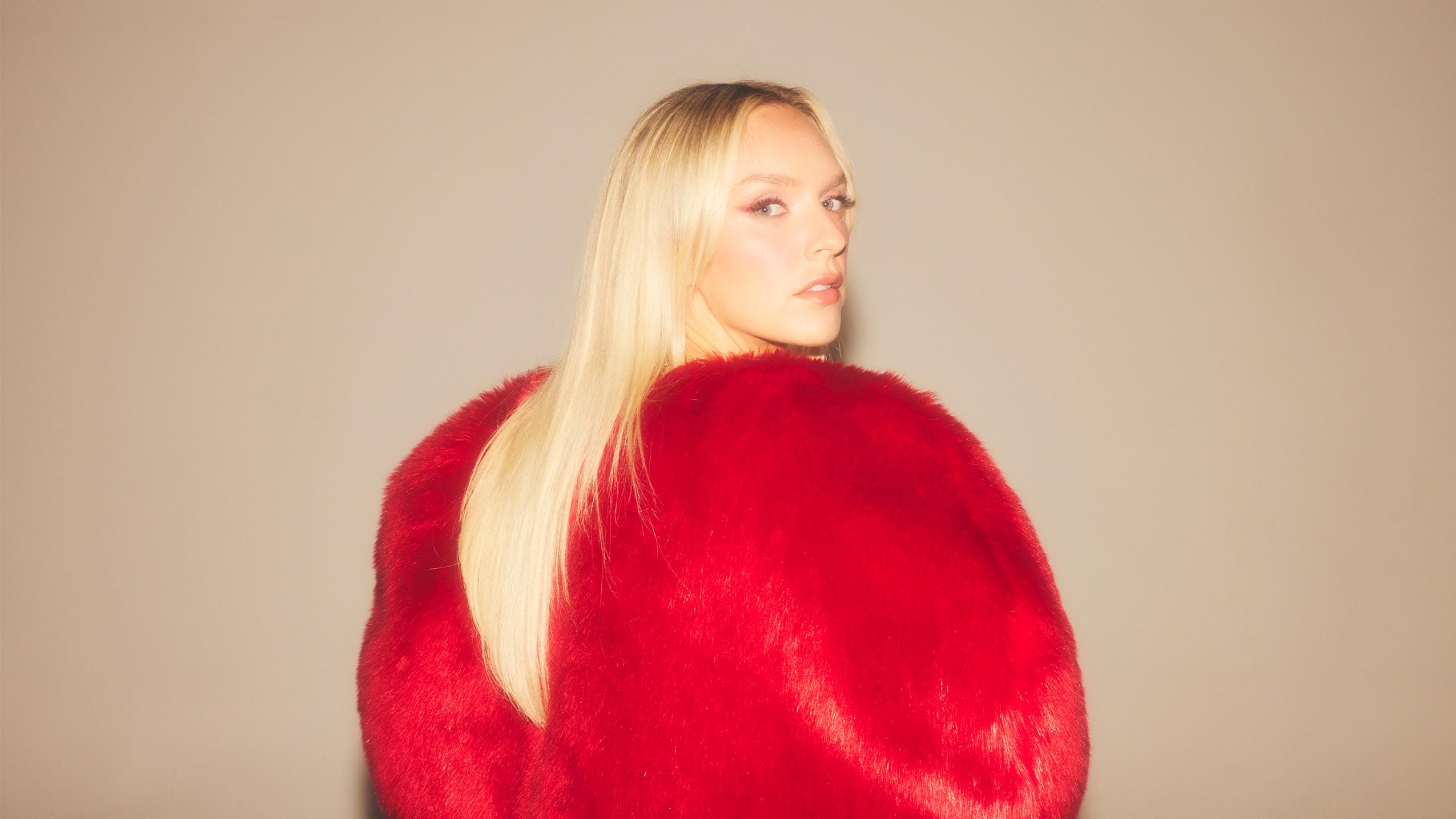 Zolitas Geheimnis für Selbstvertrauen? Sex, Musik und Fantasien