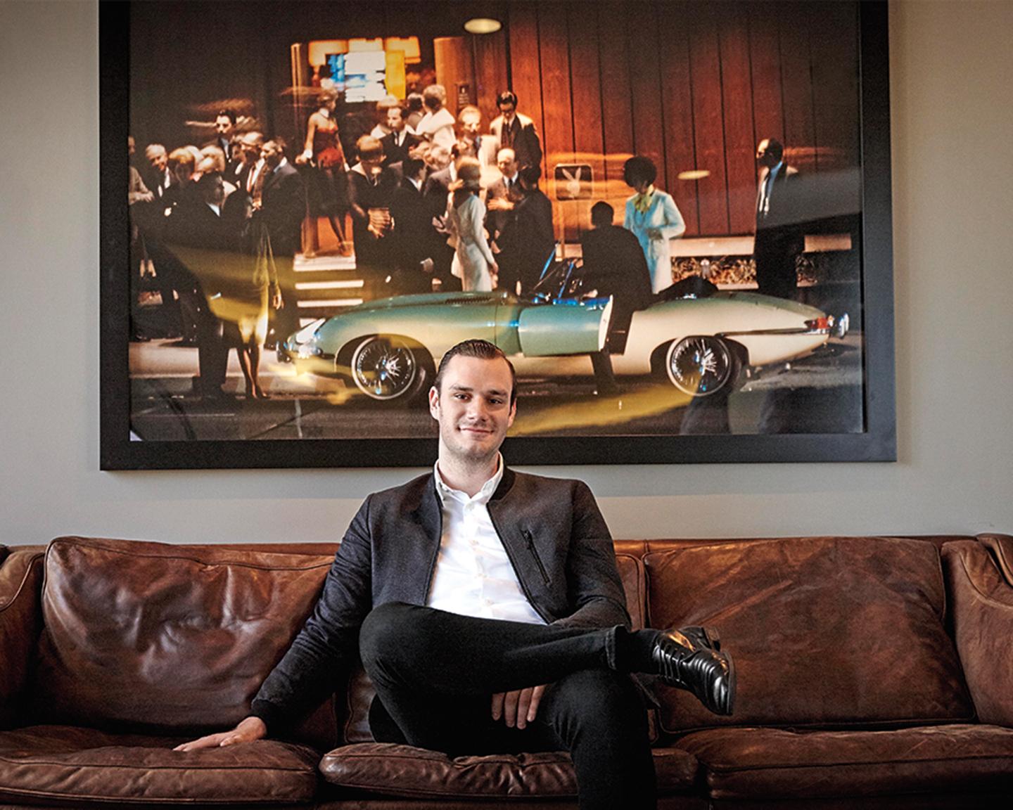 Cooper Hefner ist nicht nur dank seines Vaters in jeder Hinsicht absolut stilsicher