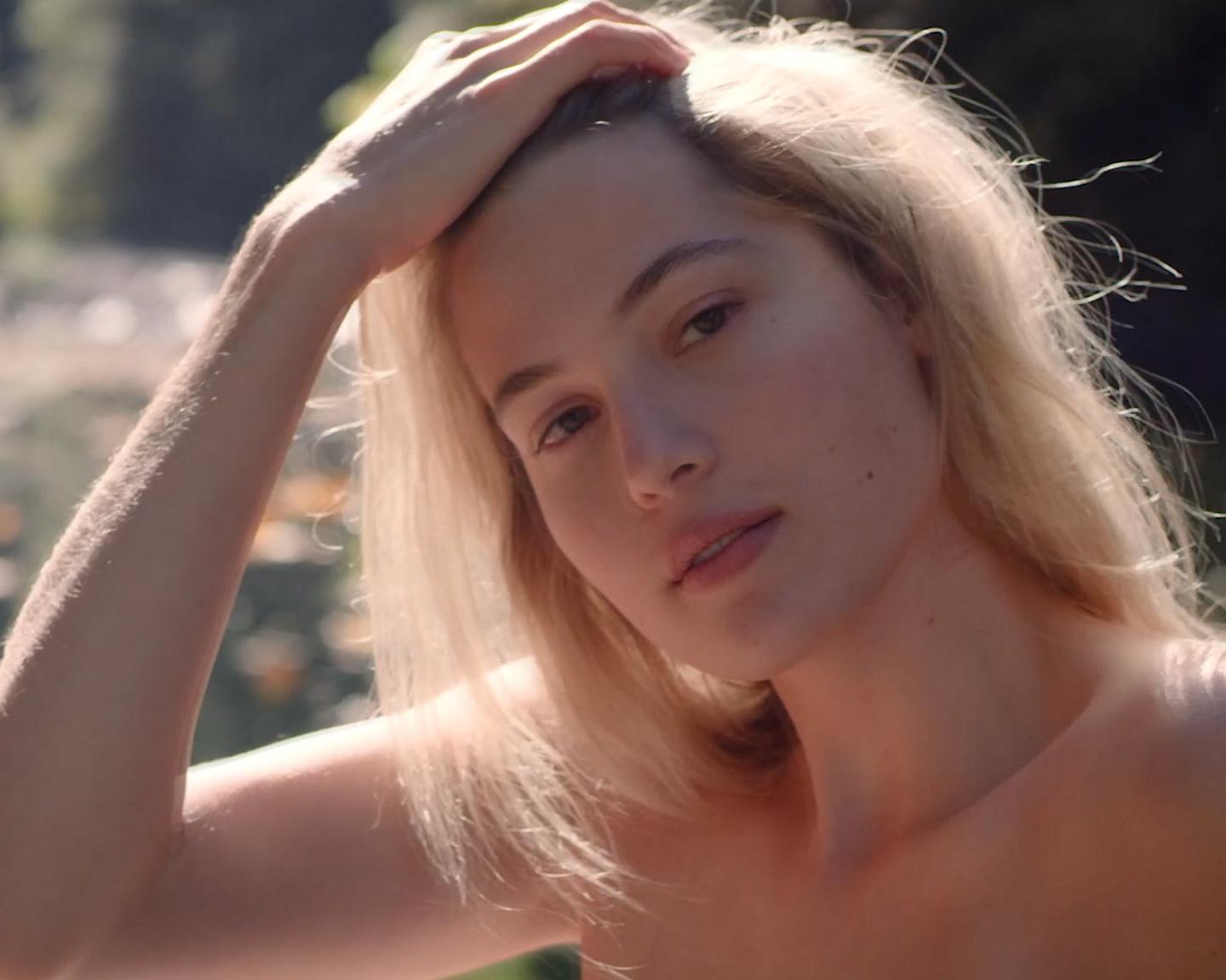 Playboy Playmate (Megan Moore): Die strahlende Megan Moore kehrt zu Playboy zurück,...