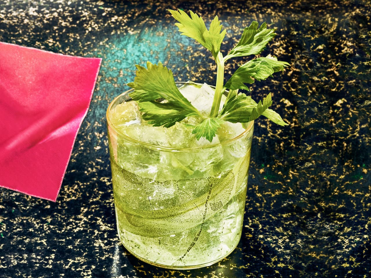 Ja, es ist cool, Kaktus zu trinken