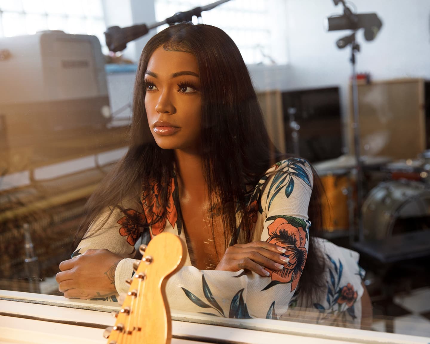 Playboy Adult Stars (Harley Dean in Studio Session): Please welcome our March...