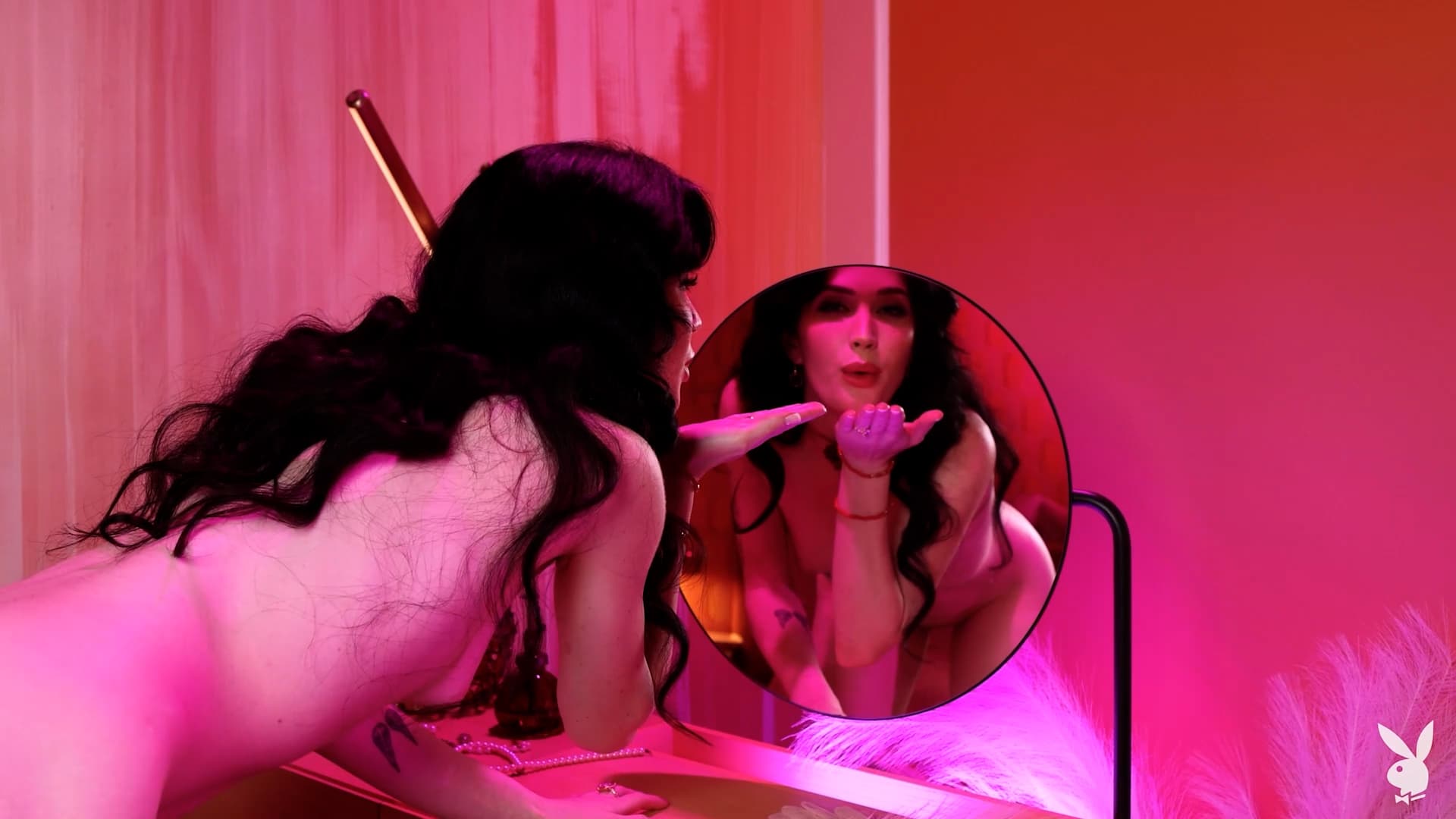 Evelyn Claire in Magenta Magie