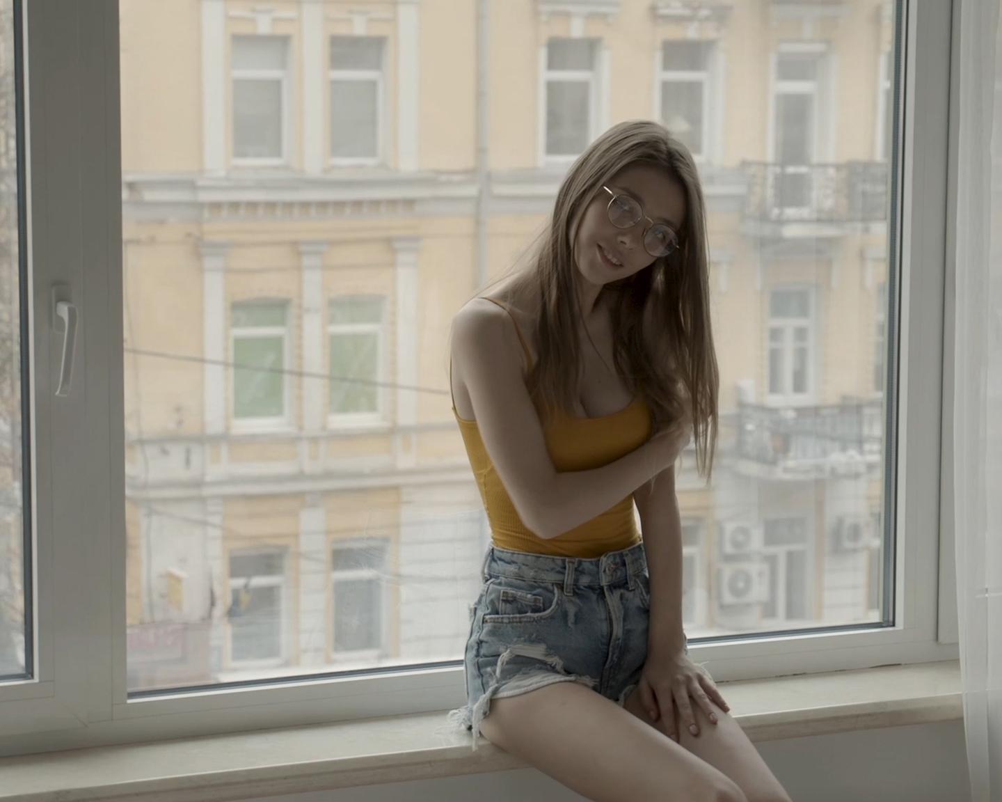 Playboy International (Mila Azul): Das internationale Model Mila Azul ist heute Nachmittag...